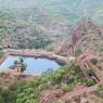 Fort de Jaigarh, réservoir et jardin, muraille