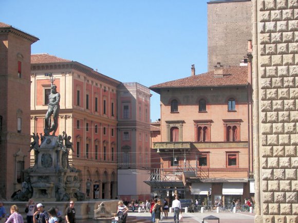 Place de Neptune, Fontaine de Neptune