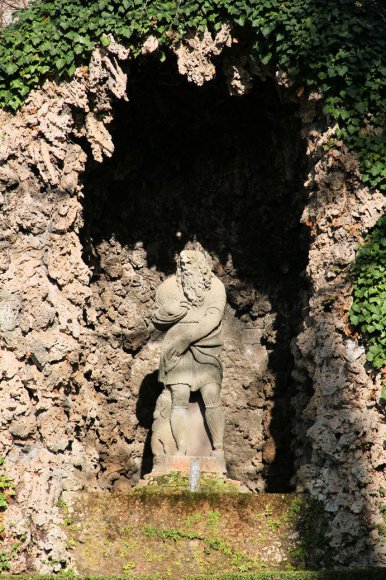 Villa d'Este - Fontanina Rustica dell Inverno